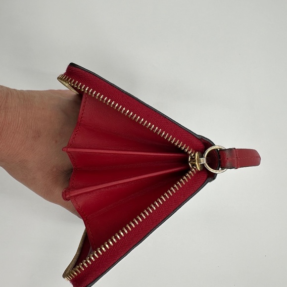 GUCCI Mystic Cat Zippy Wallet w Box, Ribbon & Gucci Tissue Paper - Picture 12 of 13